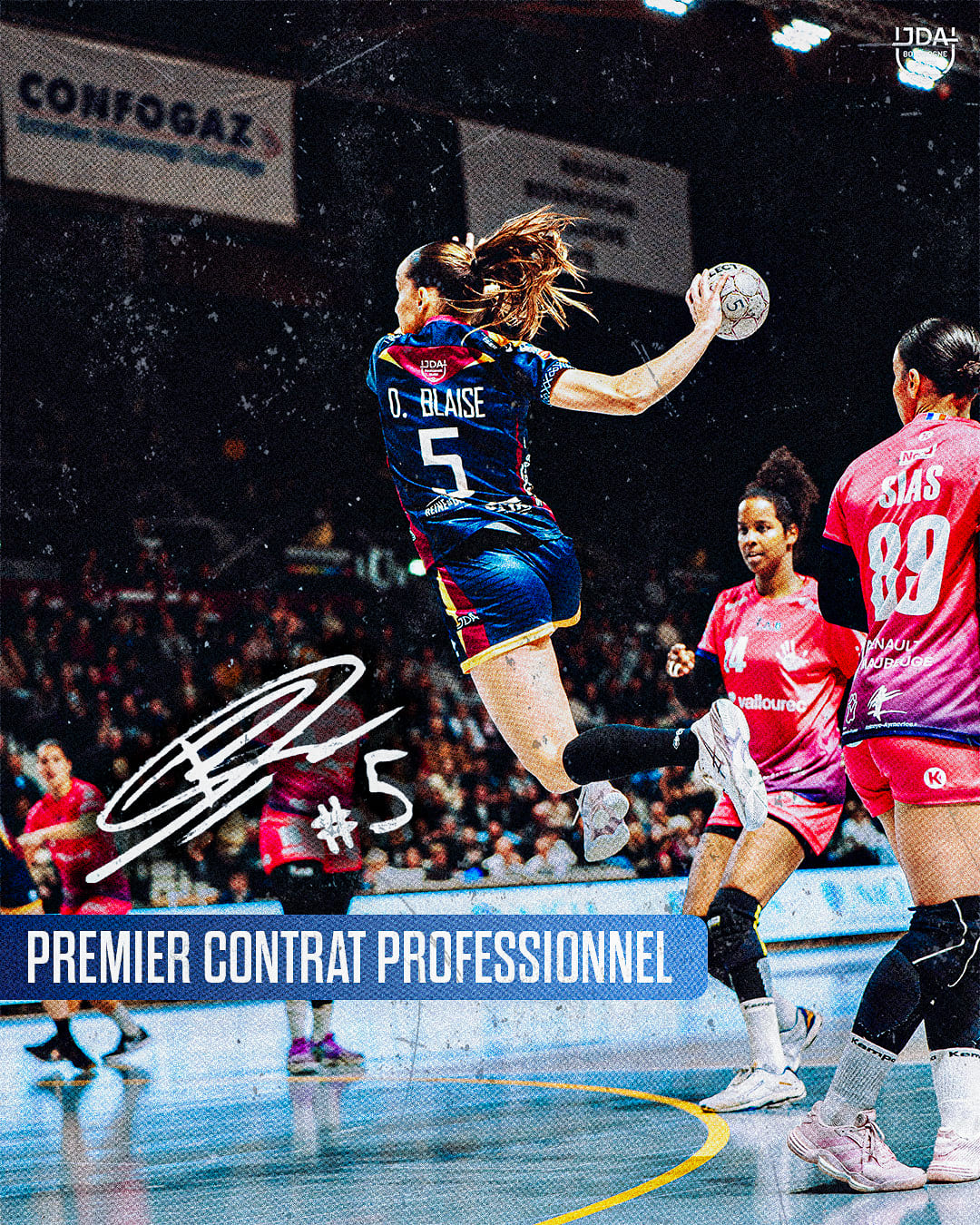 DOROTHÉE BLAISE SIGNE SON PREMIER CONTRAT PROFESSIONNEL AVEC LA JDA DIJON HANDBALL